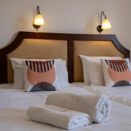 Manos Maria Couette-café 4*