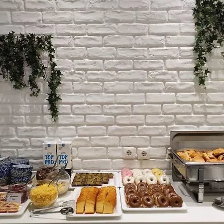 Manos Maria Couette-café Hersónissos