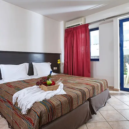 Manos Maria B&B 4*